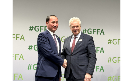 Монгол Улсын Хүнс, хөдөө аж ахуй, хөнгөн үйлдвэрийн сайд М.Бадамсүрэн Герман улсын нийслэл Берлин хотод ажиллав